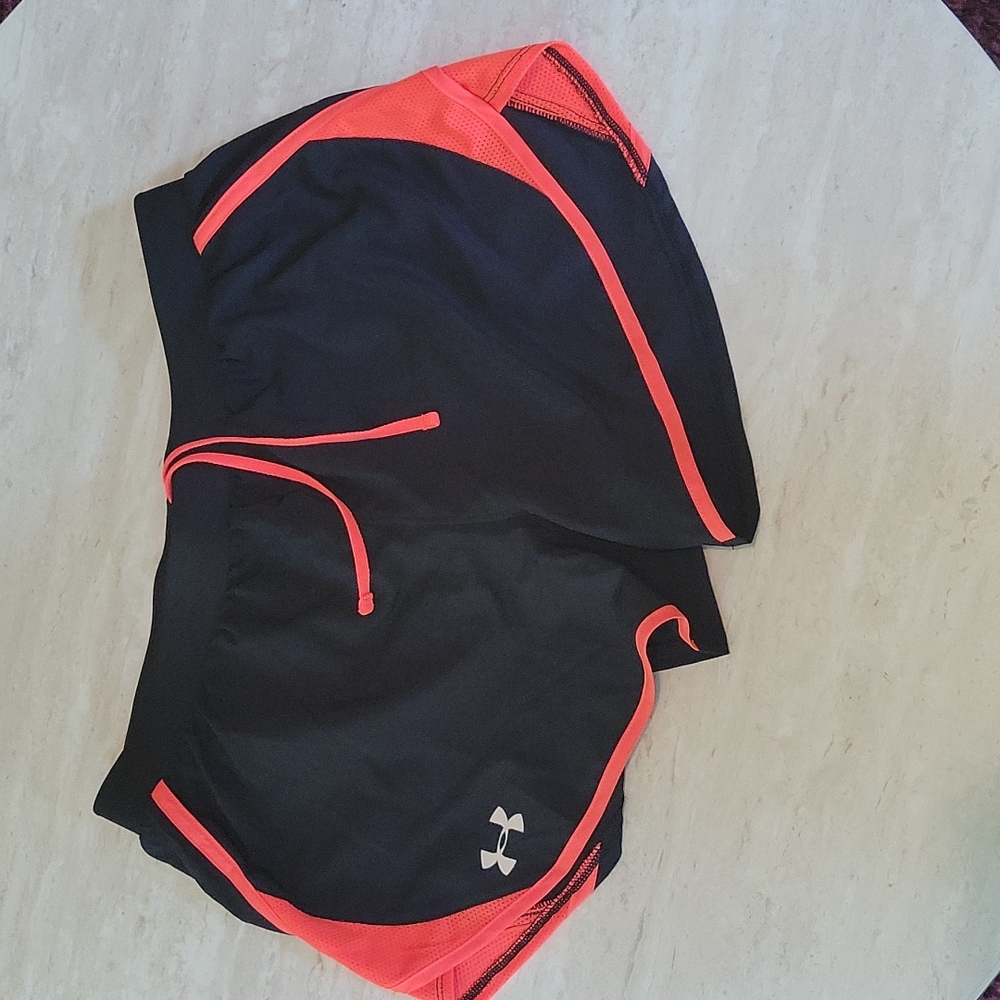 Under Armour Black and orange athletic shorts, Size Medium